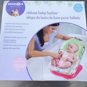 Deluxe baby bather
